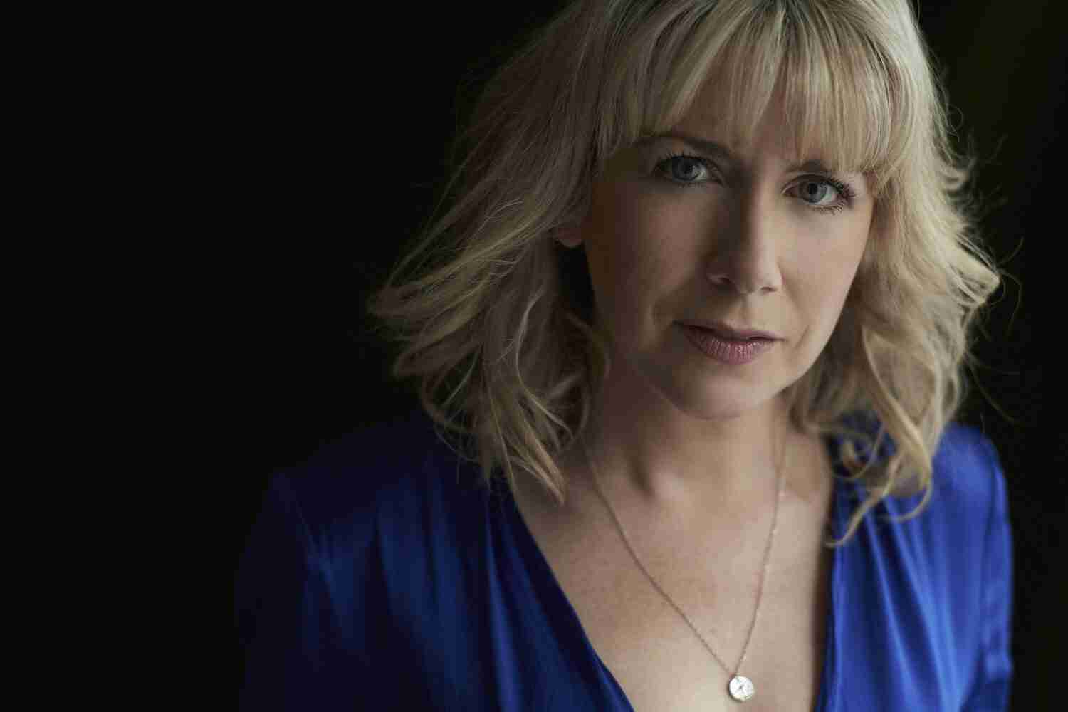 Muireann Nic Amhlaoibh